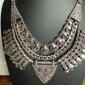 Vintage Silver Plated Ornate Bib Necklace with Triangular Pendant
